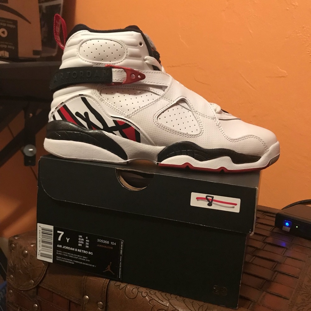Air Jordan 8 “Alternate”